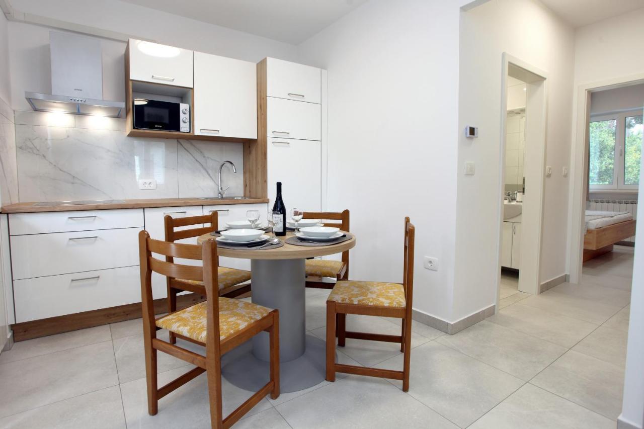 Sea View Apartments Portoroz Zm Exterior foto