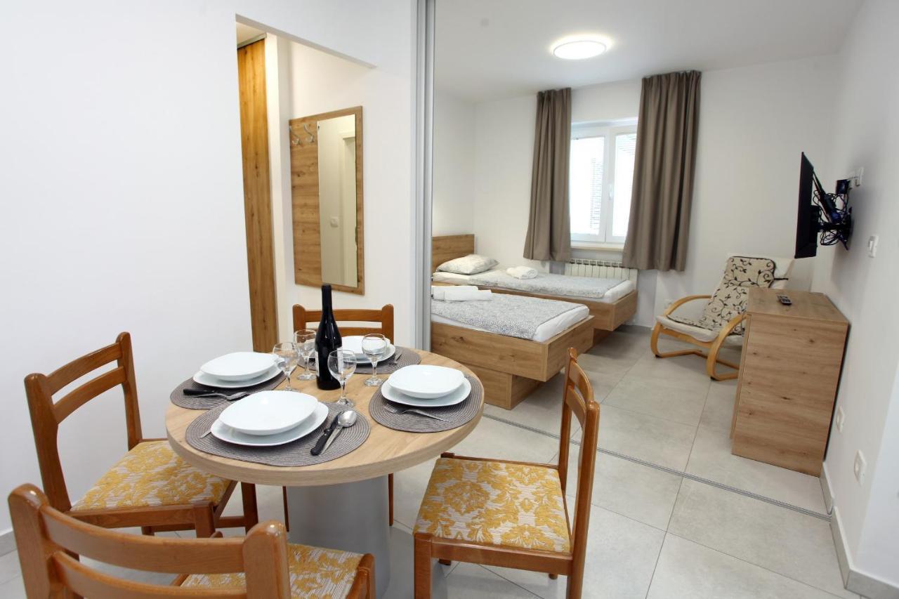 Sea View Apartments Portoroz Zm Exterior foto