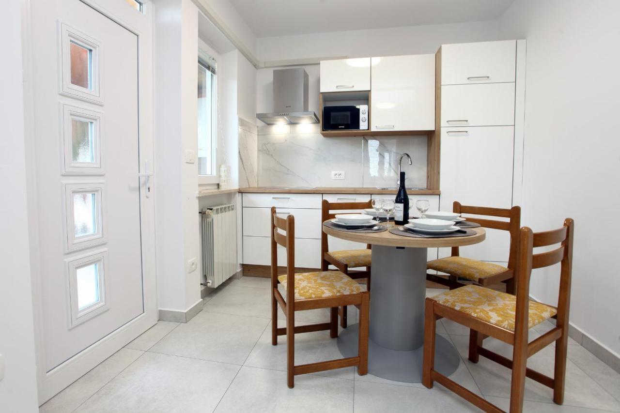 Sea View Apartments Portoroz Zm Exterior foto