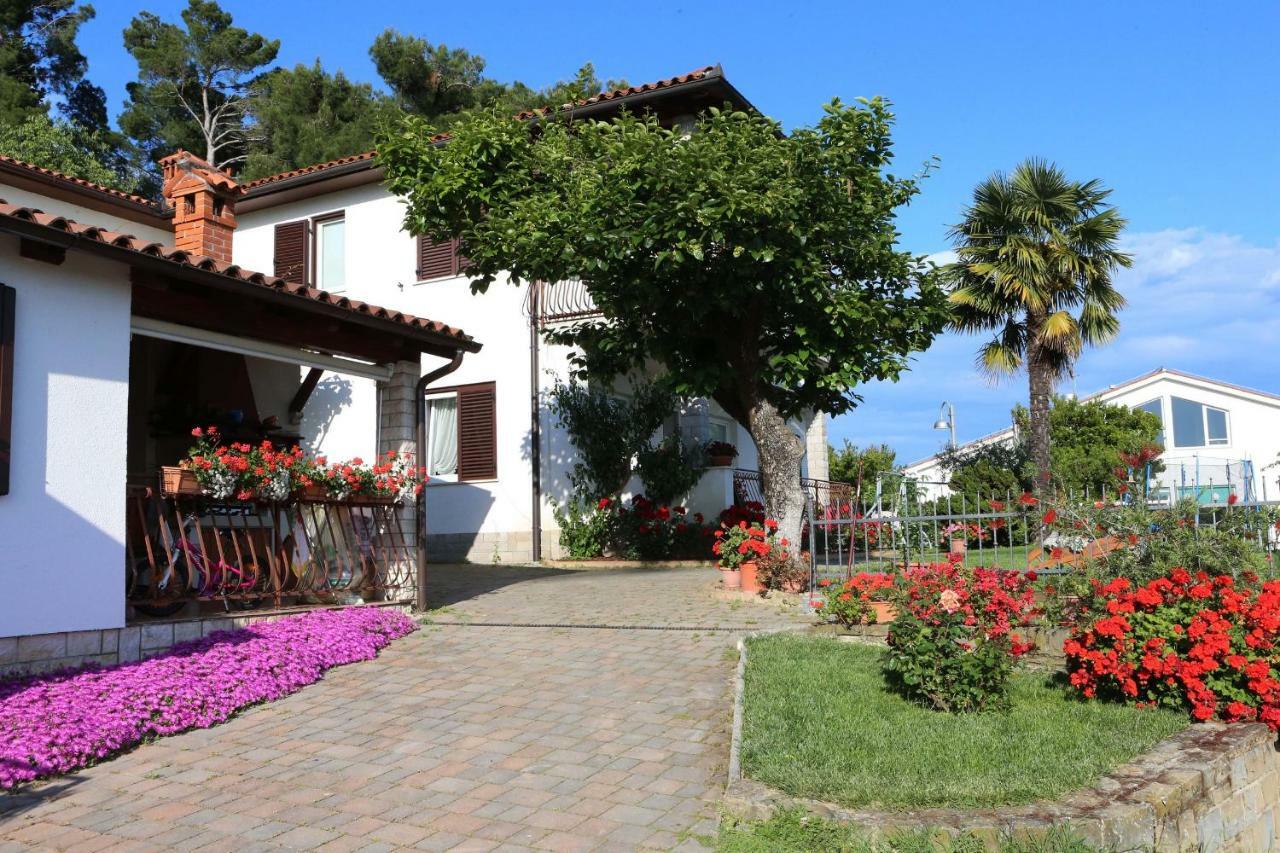 Sea View Apartments Portoroz Zm Exterior foto